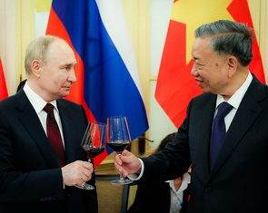 21 giờ bận rộn của Tổng thống Putin tại Việt Nam
