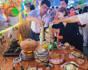 Bún mắm, bánh da lợn, bánh xèo... cùng so kè tại Hội thi ẩm thực sông nước Nam Bộ