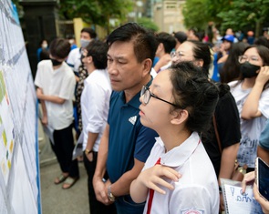 Hà Nội công bố điểm chuẩn vào lớp 10 chuyên năm học 2024-2025