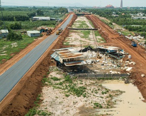Lấy đất dư từ sân bay làm cao tốc Biên Hòa - Vũng Tàu: Đảm bảo tiến độ, giảm 400 tỉ đồng