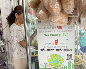 Giảm rác thải, sống xanh từ bếp ăn từ thiện, tiệm nước mía...