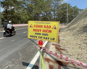 Đèo Prenn Đà Lạt có nguy cơ sạt lở, đề xuất làm kè chắn