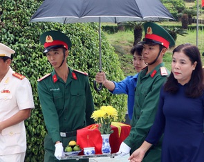 Bình Phước truy điệu, an táng 106 hài cốt liệt sĩ