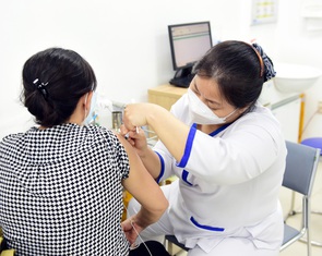 Tiêm vắc xin thấp, nhiều bệnh truyền nhiễm nguy hiểm trở lại