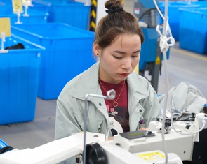 Bình quân thu nhập của người lao động tăng 7,4%