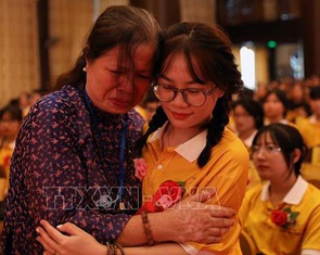 Vu lan báo hiếu tại chùa Tam Chúc thu hút hàng ngàn tăng ni, Phật tử tham dự