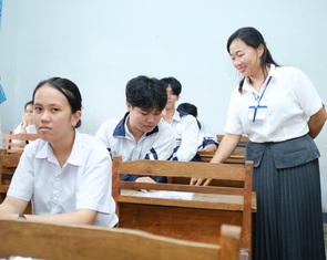 Thiếu hàng ngàn giáo viên, Gia Lai xin không tinh giản biên chế giáo dục