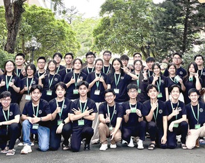 Trại hè đặc biệt của những cô cậu trò mê toán