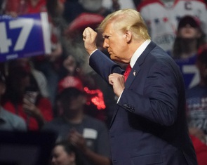 Công tố viên Jack Smith yêu cầu khôi phục vụ án tài liệu mật của ông Trump