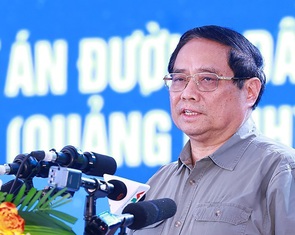 Thủ tướng: Đường dây 500kV tải 30 tỉ kWh điện mỗi năm, cần phát huy tinh thần thần tốc