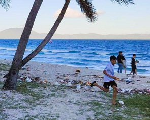 Thi ‘Cùng giữ màu xanh của biển’, góp tay bảo vệ biển quê hương
