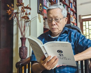 Nhà thơ Nguyễn Khoa Điềm: Không chỉ sống cho bản thân