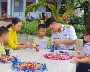 Đón Tết Trung thu ở Trường Sa