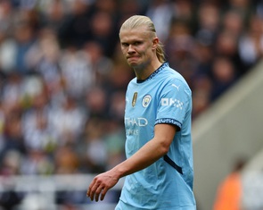 Haaland 'im tiếng', Man City bị Newcastle cầm hòa
