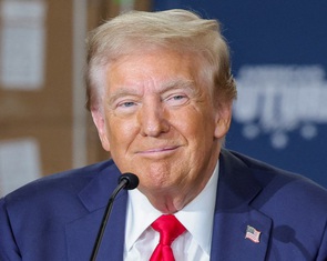 Reuters: Ông Trump chuẩn bị ký 200 sắc lệnh hành pháp chỉ trong một ngày