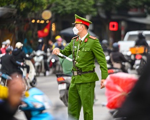 Xử lý hơn 8.800 trường hợp vi phạm giao thông trong ngày đầu nghỉ Tết, tai nạn giảm mạnh