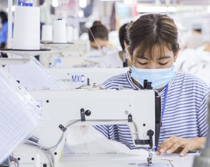 Đề xuất giữ mức đóng bảo hiểm thất nghiệp 1%, doanh nghiệp đặc thù giảm về 0%