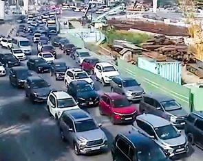 Người dân đi du xuân, cao tốc TP.HCM - Long Thành - Dầu Giây ùn ứ mùng 2 Tết