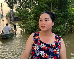 Người dân kể lại khoảnh khắc chỉ trong 10 phút lũ ồ ạt đổ về nhấn chìm hết tài sản