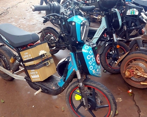 Học sinh đua nhau độ chế xe đạp điện, nguy cơ tai nạn nghiêm trọng