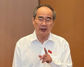 Ông Nguyễn Thiện Nhân đề xuất tăng tuổi nghỉ hưu, trả lương đủ nuôi 2 con