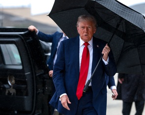 Ông Trump lên đường tới Trung Đông, trả lời câu hỏi cuộc chiến ở Gaza thật sự kết thúc chưa