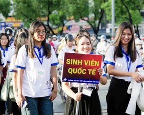 Gần 100 sinh viên quốc tế học chính quy tại Trường đại học Mở TP.HCM