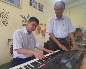 Cuộc thi Lan tỏa năng lượng tích cực 2025: Từ bóng tối vươn tới ước mơ