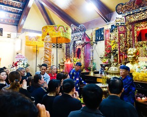 Cả ngàn người đổ về lễ giỗ Anh hùng dân tộc Nguyễn Trung Trực