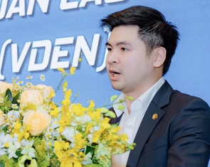 Ông Đỗ Vinh Quang, con trai bầu Hiển là Phó chủ tịch Mạng lưới Chuyên gia dữ liệu toàn cầu Việt Nam