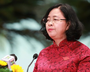 Ban Chấp hành Đảng bộ khóa XVIII ra mắt, Bí thư Hà Nội hứa hết sức làm việc vì lợi ích của dân