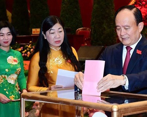 Danh sách 17 người được bầu vào Ban Thường vụ Thành ủy Hà Nội khóa XVIII