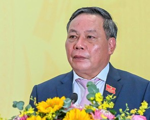Lãnh đạo Hà Nội khẳng định không di dời toàn bộ trường đại học ra khỏi nội đô