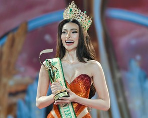 Tân Miss Grand International 2025 bị chỉ trích ở quê nhà vì gây chia rẽ chính trị