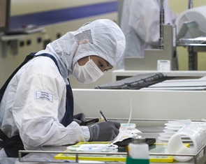 Tăng lương tối thiểu vùng 7,2%: Tăng chi phí sản xuất của doanh nghiệp không lớn