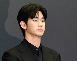 Kim Soo Hyun hầu tòa với vụ kiện 500 triệu won vì bê bối tình ái