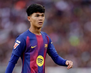 Học sinh người Philippines khiến làng bóng đá châu Âu ngỡ ngàng