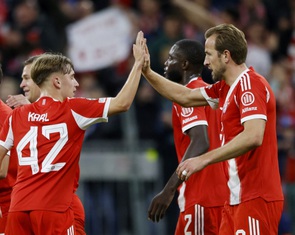 Harry Kane phá kỷ lục của Ronaldo và Messi tại Champions League