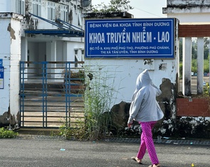 Cận cảnh bệnh viện bỏ hoang chờ 'hồi sinh' ở TP.HCM