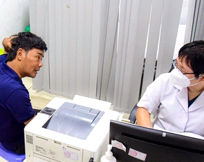 Góp ý văn kiện Đại hội Đảng XIV: Khám sức khỏe định kỳ toàn dân và đầu tư lớn cho y tế cơ sở