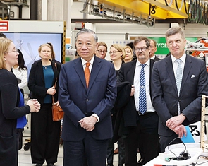 Việt Nam thủy chung, sắt son với bạn bè truyền thống