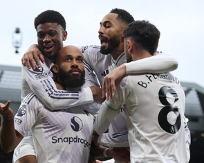 Siêu máy tính dự đoán vòng 9 Premier League như thế nào?