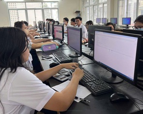 Thi tốt nghiệp THPT trên máy tính: Cần thực hiện từng bước