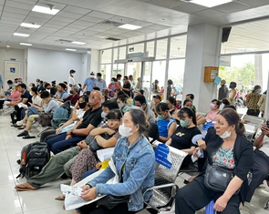 Bệnh viện Ung bướu TP.HCM dự báo bệnh nhân tăng 20%, đề xuất mở thêm cơ sở 3