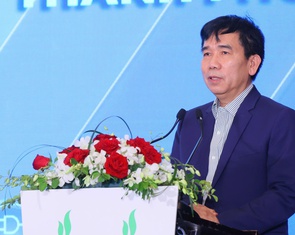 Từ 2029 ô tô tại Hà Nội, TP.HCM phải đạt tiêu chuẩn khí thải mức 2, nhiên liệu xanh vẫn gặp khó?