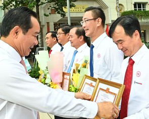 EVNHCMC được tuyên dương điển hình 'Dân vận khéo' năm 2025