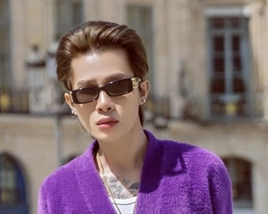 Sao có thể hả hê khi nghe ca từ lệch chuẩn của Jack?