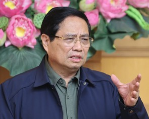 Thủ tướng chủ trì họp khẩn về ứng phó mưa lũ miền Trung