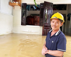 Đêm kinh hoàng ở 'rốn lũ' và 4 ngày 3 lần nước lên, xuống