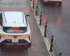Sau 10 ngày có camera AI, một nút giao vẫn phát hiện hàng trăm vi phạm một ngày